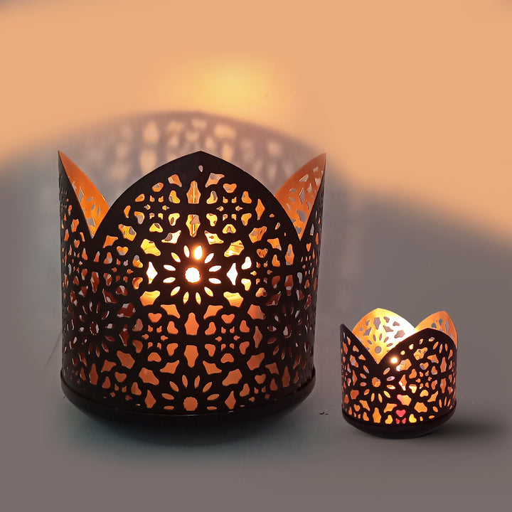 Metal Tealight Candle Holders (Flower Shape, Black & Gold) - Vintageware